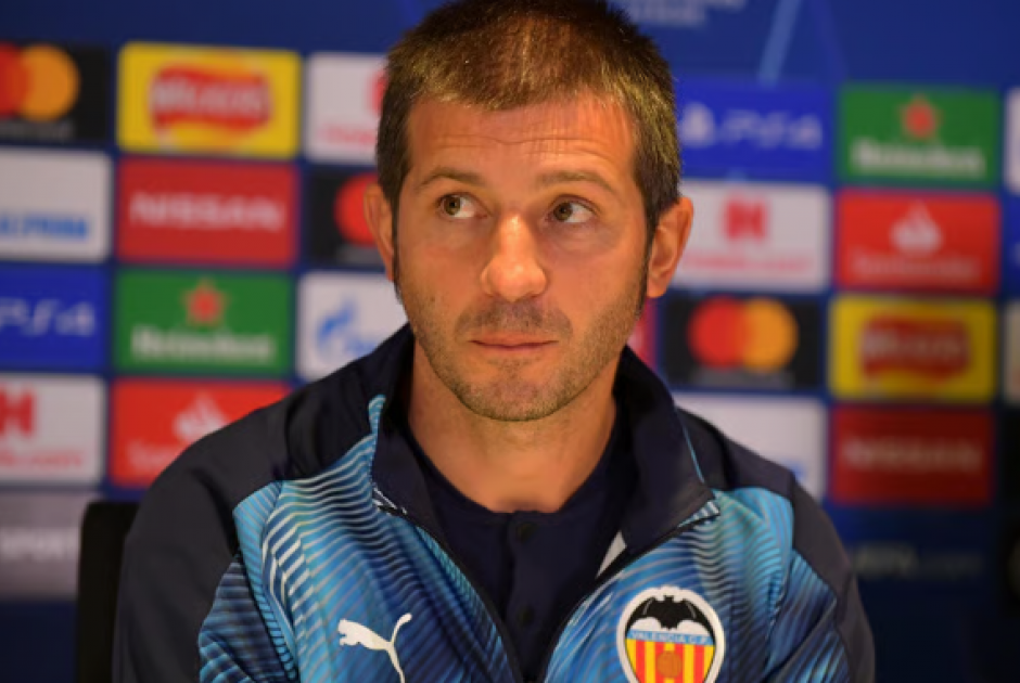 Με προπονητή που έχει “ρίξει” την Τσέλσι η Πάφος FC (ΒΙΝΤΕΟ)