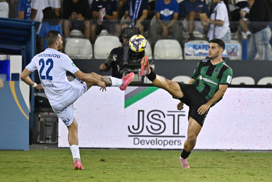 Oι εντεκάδες στο Ολυμπιακός-Ομόνοια Αραδίππου (ΦΩΤΟΣ)