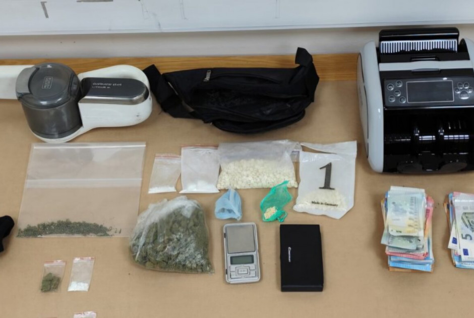 Ναρκωτικά "μαμούθ" στην Πάφο: Στα χέρια της Αστυνομίας 24χρονος με πάνω από 870 γρ. crystal και 804 χάπια