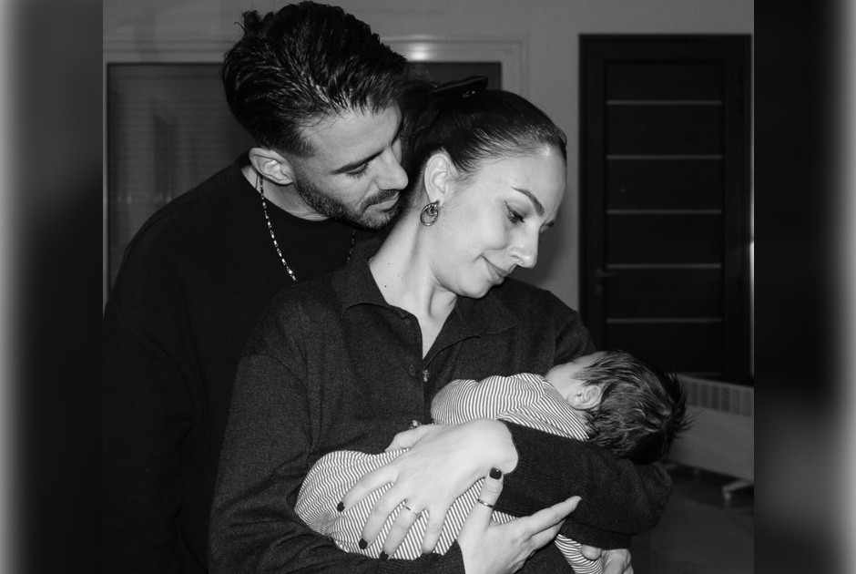 Χριστίνα Κυριάκου: Υποδέχθηκε το 2026 αγκαλιά με τον γιο της