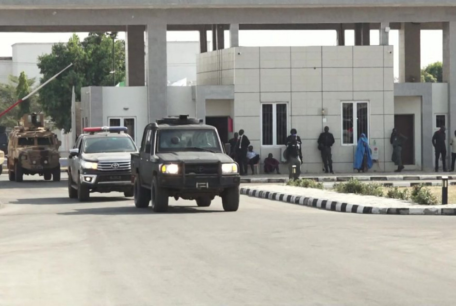 &Nu;ί&gamma;&eta;&rho;&alpha;&sigmaf;: &Eta; &eta;&rho;&epsilon;&mu;ί&alpha; &alpha;&pi;&omicron;&kappa;&alpha;&theta;ί&sigma;&tau;&alpha;&tau;&alpha;&iota; έ&pi;&epsilon;&iota;&tau;&alpha; &alpha;&pi;ό &sigma;&phi;&omicron;&delta;&rho;ά &pi;&upsilon;&rho;ά &gamma;ύ&rho;&omega; &alpha;&pi;ό &tau;&omicron; &alpha;&epsilon;&rho;&omicron;&delta;&rho;ό&mu;&iota;&omicron; &tau;&eta;&sigmaf; &pi;&rho;&omega;&tau;&epsilon;ύ&omicron;&upsilon;&sigma;&alpha;&sigmaf; &Nu;&iota;&alpha;&mu;έ