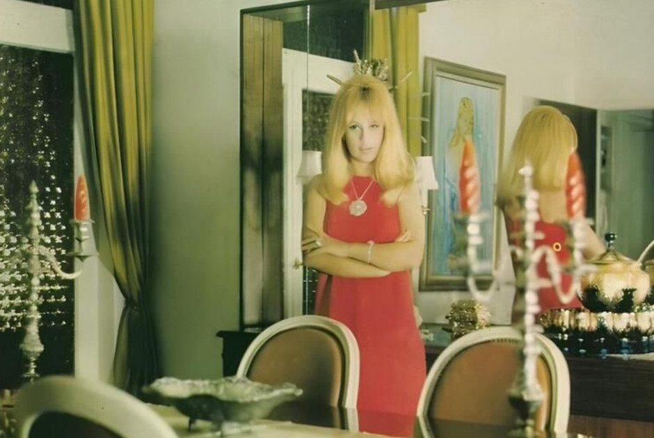 Η νέα τιμή για το ιστορικό ρετιρέ της Α.Βουγιουκλάκη στην Στησιχόρου