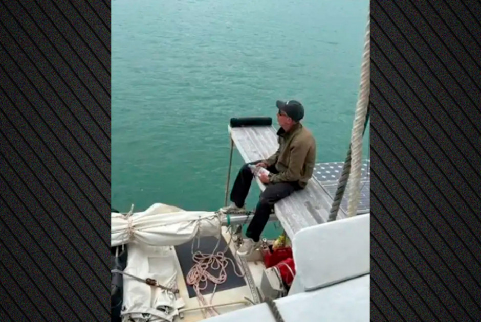 &Tau;&alpha;&xi;ί&delta;&epsilon;&upsilon;&epsilon; &gamma;&iota;&alpha; &mu;ή&nu;&epsilon;&sigmaf; &gamma;&iota;&alpha; &nu;&alpha; &sigma;&upsilon;&nu;&alpha;&nu;&tau;ή&sigma;&epsilon;&iota; &Rho;&omega;&sigma;ί&delta;&alpha; &pi;&omicron;&upsilon; &gamma;&nu;ώ&rho;&iota;&sigma;&epsilon; online &kappa;&alpha;&iota; &kappa;&alpha;&tau;έ&lambda;&eta;&xi;&epsilon;... &sigma;&tau;&eta; &phi;&upsilon;&lambda;&alpha;&kappa;ή