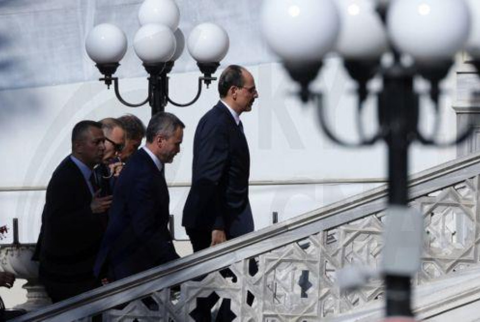 ΗΠΑ: Έφθασαν οι Ουκρανοί διαπραγματευτές για συνομιλίες με στόχο τον τερματισμό του πολέμου