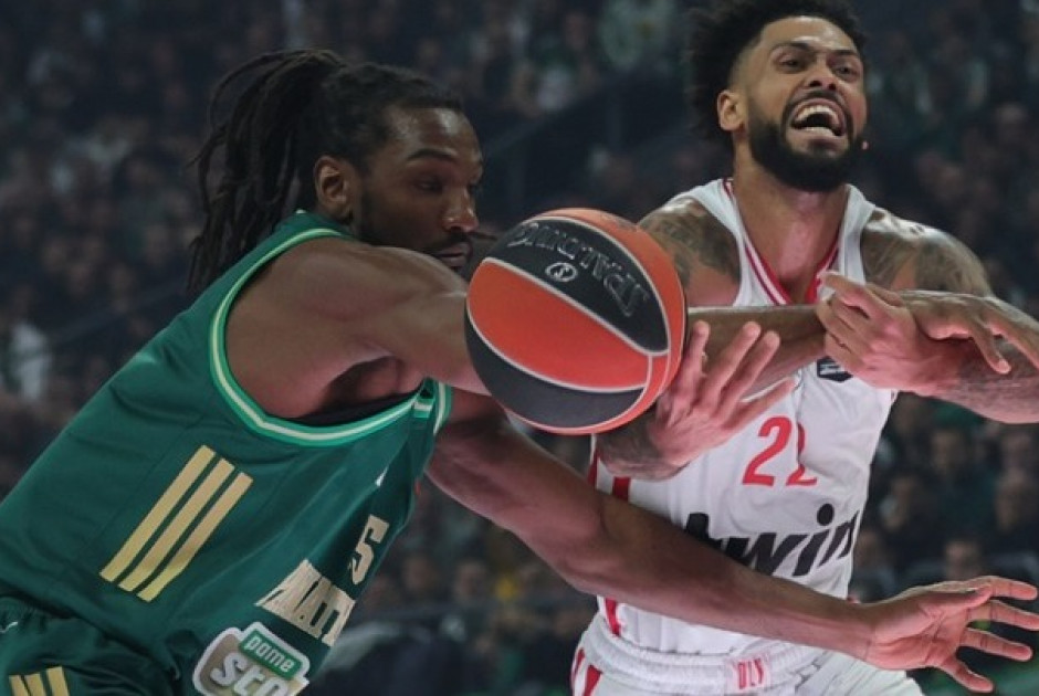 &laquo;&Delta;&iota;&pi;&lambda;ό&raquo; &sigma;&tau;&eta;&nu; &Kappa;&omega;&nu;&sigma;&tau;&alpha;&nu;&tau;&iota;&nu;&omicron;ύ&pi;&omicron;&lambda;&eta; &theta;έ&lambda;&epsilon;&iota; &omicron; &Omicron;&lambda;&upsilon;&mu;&pi;&iota;&alpha;&kappa;ό - &laquo;&epsilon;&kappa;&delta;ί&kappa;&eta;&sigma;&eta;&raquo; &mu;&epsilon; &Alpha;&rho;&mu;ά&nu;&iota; &omicron; &Pi;&alpha;&nu;&alpha;&theta;&eta;&nu;&alpha;ϊ&kappa;ό&sigmaf; &sigma;&tau;&omicron; T-Center