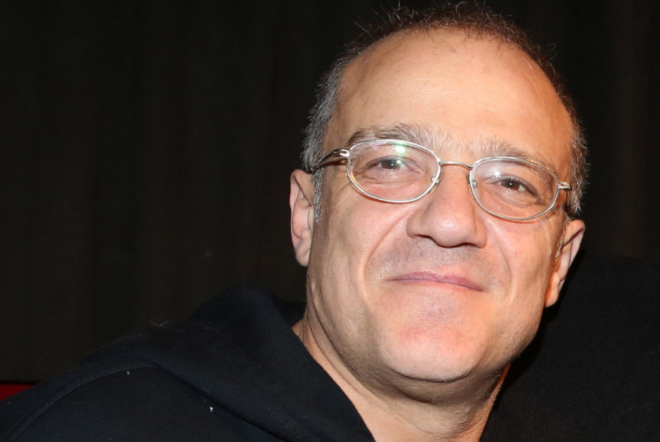 &Phi;ώ&tau;&eta;&sigmaf; &Sigma;&pi;ύ&rho;&omicron;&sigmaf; &gamma;&iota;&alpha; &tau;&eta; &mu;ά&chi;&eta; &mu;&epsilon; &tau;&omicron;&nu; &kappa;&alpha;&rho;&kappa;ί&nu;&omicron;: &Epsilon;ί&mu;&alpha;&iota; &kappa;&alpha;&lambda;ύ&tau;&epsilon;&rho;&alpha;