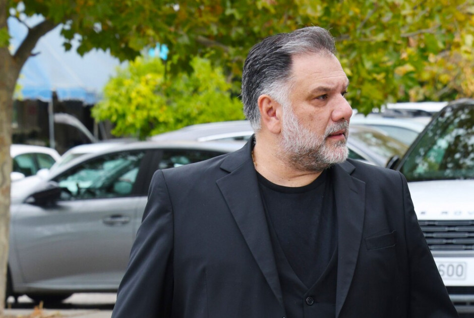 Δύσκολες ώρες για τον Γρηγόρη Αρναούτογλου