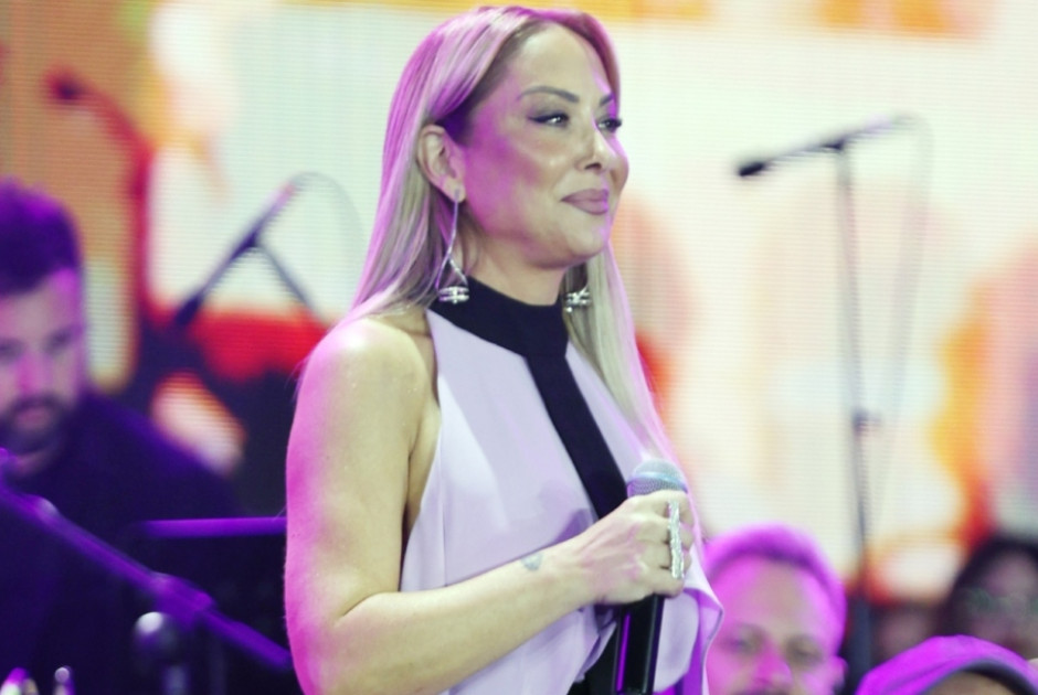 &Eta; &Mu;&epsilon;&lambda;ί&nu;&alpha; &Alpha;&sigma;&lambda;&alpha;&nu;ί&delta;&omicron;&upsilon; &alpha;&nu;&alpha;&beta;ά&lambda;&lambda;&epsilon;&iota; &pi;&rho;&omicron;&gamma;&rho;&alpha;&mu;&mu;&alpha;&tau;&iota;&sigma;&mu;έ&nu;&epsilon;&sigmaf; &epsilon;&mu;&phi;&alpha;&nu;ί&sigma;&epsilon;&iota;&sigmaf; &tau;&eta;&sigmaf; &lambda;ό&gamma;&omega; &pi;&rho;&omicron;&beta;&lambda;ή&mu;&alpha;&tau;&omicron;&sigmaf; &upsilon;&gamma;&epsilon;ί&alpha;&sigmaf;