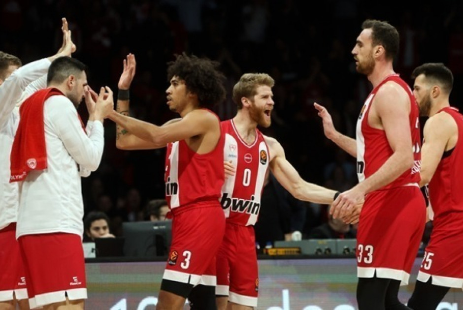 &Gamma;&iota;&alpha; &tau;&eta;&nu; 5&eta; &sigma;&epsilon;&rho;ί &nu;ί&kappa;&eta; &kappa;&alpha;&iota; 16&eta; &sigma;&tau;&omicron; &sigma;ύ&nu;&omicron;&lambda;&omicron; &mu;&epsilon; &Mu;&pi;&alpha;&rho;&tau;&sigma;&epsilon;&lambda;ό&nu;&alpha; &omicron; &Omicron;&lambda;&upsilon;&mu;&pi;&iota;&alpha;&kappa;ό&sigmaf;