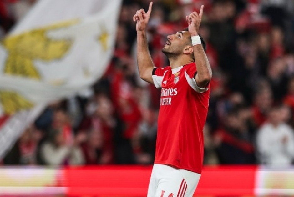 &Sigma;&tau;&omicron;&nu; &delta;&rho;ό&mu;&omicron; &gamma;&iota;&alpha; &tau;&omicron; &laquo;&Chi;&rho;&upsilon;&sigma;ό &Pi;&alpha;&pi;&omicron;ύ&tau;&sigma;&iota;&raquo;: O &Pi;&alpha;&upsilon;&lambda;ί&delta;&eta;&sigmaf; &sigma;&tau;&omicron; &Tau;&omicron;&pi; 5 !