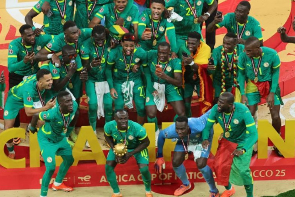 Παρέλαση στο Ντακάρ για τη θριαμβεύτρια του Κυπέλλου Εθνών Αφρικής Σενεγάλη