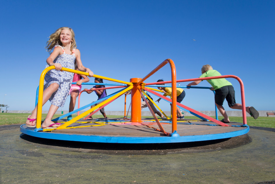 Ασφάλεια στις Παιδικές Χαρές και Ευρωπαϊκά Πρότυπα