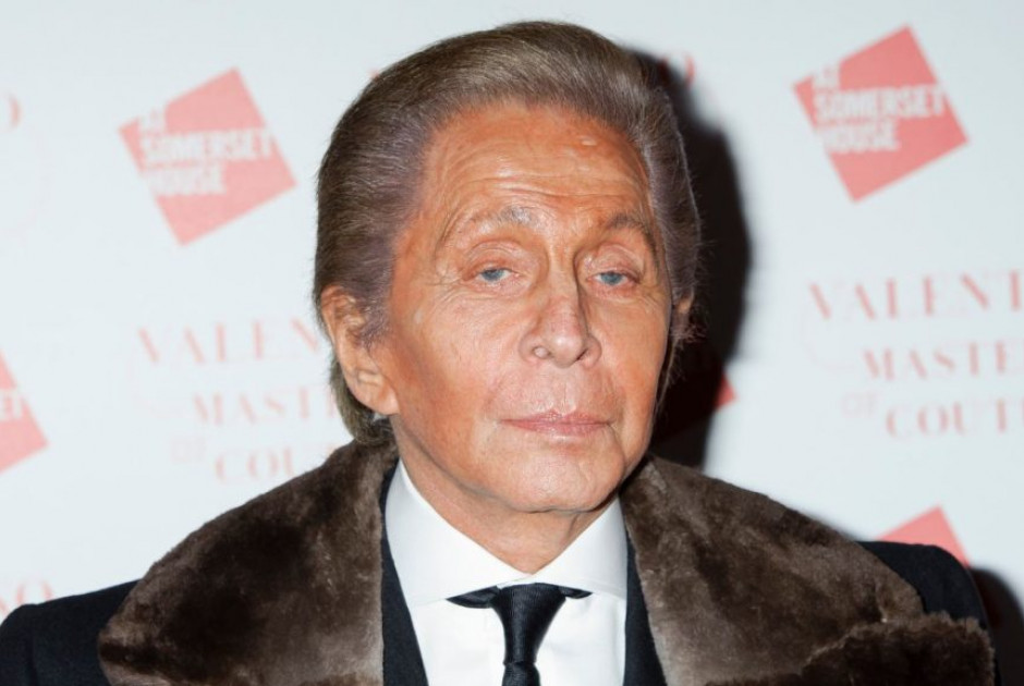 &Beta;&alpha;&lambda;&epsilon;&nu;&tau;ί&nu;&omicron;: &Sigma;&epsilon; &delta;&iota;ή&mu;&epsilon;&rho;&omicron; &lambda;&alpha;ϊ&kappa;ό &pi;&rho;&omicron;&sigma;&kappa;ύ&nu;&eta;&mu;&alpha; &eta; &sigma;&omicron;&rho;ό&sigmaf; &tau;&omicron;&upsilon; &sigma;&chi;&epsilon;&delta;&iota;&alpha;&sigma;&tau;ή