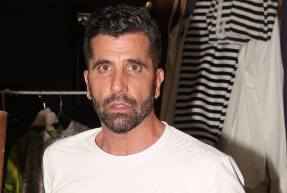 &Theta;&alpha;&nu;ά&sigma;&eta;&sigmaf; &Beta;&iota;&sigma;&kappa;&alpha;&delta;&omicron;&upsilon;&rho;ά&kappa;&eta;&sigmaf;: &Eta; &epsilon;&xi;&omicron;&mu;&omicron;&lambda;ό&gamma;&eta;&sigma;&eta; &gamma;&iota;&alpha; &tau;&alpha; &pi;&alpha;&iota;&delta;&iota;&kappa;ά &tau;&omicron;&upsilon; &chi;&rho;ό&nu;&iota;&alpha; &sigma;&tau;&omicron; &omicron;&rho;&phi;&alpha;&nu;&omicron;&tau;&rho;&omicron;&phi;&epsilon;ί&omicron;, &tau;&eta;&nu; &omicron;&iota;&kappa;&omicron;&gamma;έ&nu;&epsilon;&iota;&alpha; &kappa;&alpha;&iota;