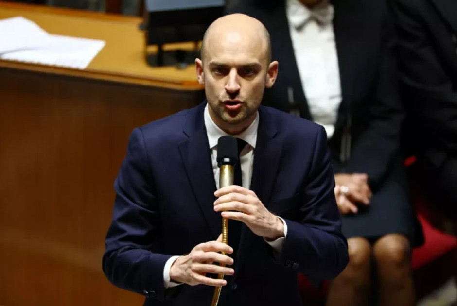 &Gamma;ά&lambda;&lambda;&omicron;&sigmaf; &Upsilon;&Pi;&Epsilon;&Xi;: &Eta; &Epsilon;&upsilon;&rho;ώ&pi;&eta; &omicron;&delta;ή&gamma;&eta;&sigma;&epsilon; &tau;&iota;&sigmaf; &Eta;&Pi;&Alpha; &sigma;&epsilon; &alpha;&nu;&alpha;&theta;&epsilon;ώ&rho;&eta;&sigma;&eta; &gamma;&iota;&alpha; &Gamma;&rho;&omicron;&iota;&lambda;&alpha;&nu;&delta;ί&alpha;