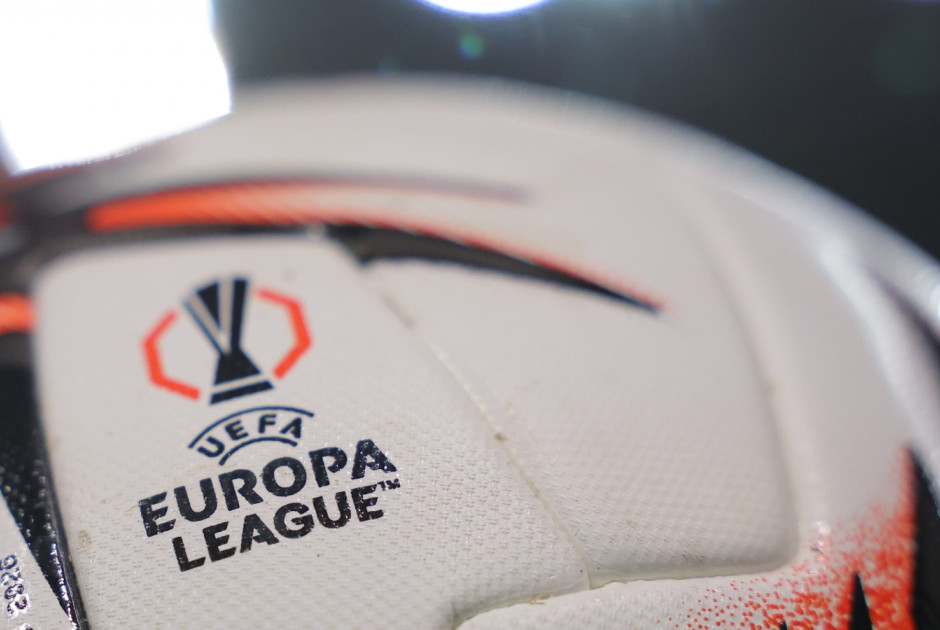 &Pi;&rho;ώ&tau;&omicron;&iota; &pi;&rho;&omicron;&eta;&mu;&iota;&tau;&epsilon;&lambda;&iota;&kappa;&omicron;ί Europa League, &mu;έ&rho;&omicron;&sigmaf; &delta;&epsilon;ύ&tau;&epsilon;&rho;&omicron;