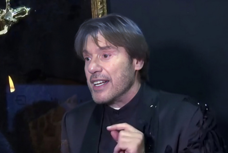 &Sigma;&tau;&rho;ά&tau;&omicron;&sigmaf; &Tau;&zeta;ώ&rho;&tau;&zeta;&omicron;&gamma;&lambda;&omicron;&upsilon;: &Delta;&epsilon;&nu; έ&chi;&omega; &pi;&epsilon;&iota; &pi;&omicron;&tau;έ ό&tau;&iota; &chi;&omega;&rho;ί&sigma;&alpha;&mu;&epsilon; &mu;&epsilon; &tau;&eta; &Sigma;&omicron;&phi;ί&alpha; &Mu;&alpha;&rho;&iota;ό&lambda;&alpha;