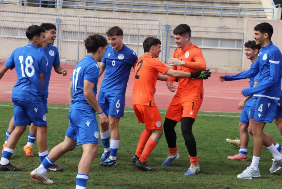 Τα στιγμιότυπα του αγώνα Κύπρος - Ρουμανία (Κ-16)