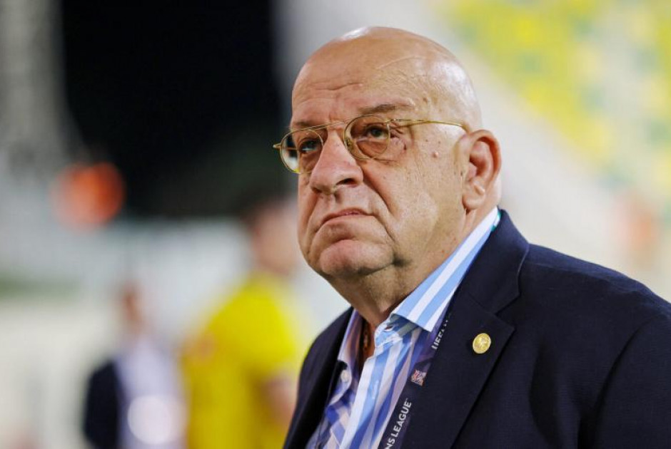 &Epsilon;&nu;ώ&pi;&iota;&omicron;&nu; &tau;&omicron;&upsilon; &Epsilon;&pi;&alpha;&rho;&chi;&iota;&alpha;&kappa;&omicron;ύ &alpha;&nu;&alpha;&mu;έ&nu;&epsilon;&tau;&alpha;&iota; &sigma;ή&mu;&epsilon;&rho;&alpha; &omicron; &tau;έ&omega;&sigmaf; &pi;&rho;ό&epsilon;&delta;&rho;&omicron;&sigmaf; &tau;&eta;&sigmaf; &Kappa;&Omicron;&Pi;