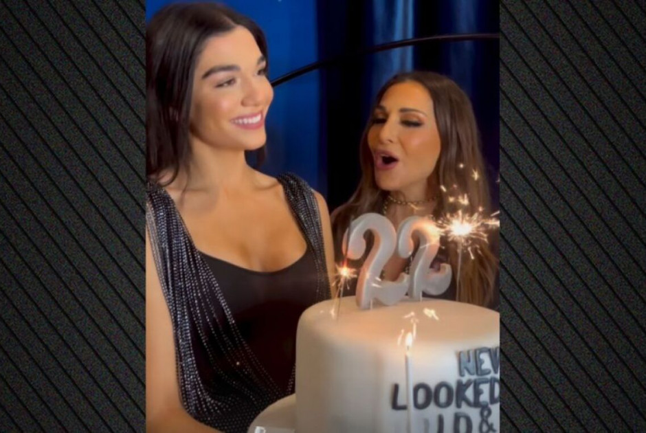 Γενέθλια για την Μελίνα Νικολαΐδη: Η εντυπωσιακή τούρτα που έσβησε δίπλα στην Βανδή