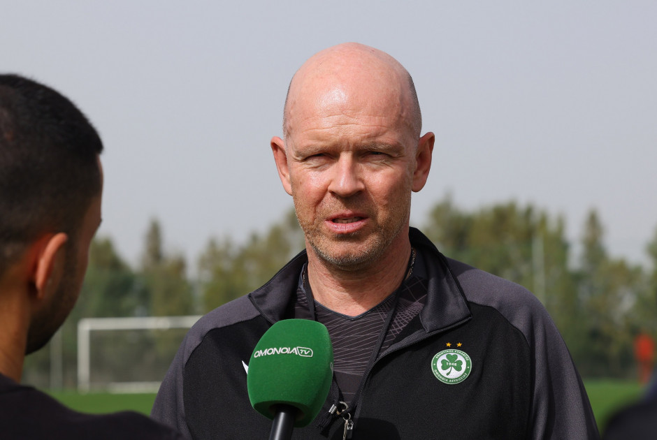 &Mu;&pi;&epsilon;&rho;&gamma;&kappa; &epsilon;&nu;ό&psi;&epsilon;&iota; &Alpha;&Epsilon;&Lambda;: ;&Pi;&alpha;ί&zeta;&omicron;&upsilon;&mu;&epsilon; &sigma;&tau;&eta;&nu; έ&delta;&rho;&alpha; &mu;&alpha;&sigmaf;, &alpha;&nu;&upsilon;&pi;&om