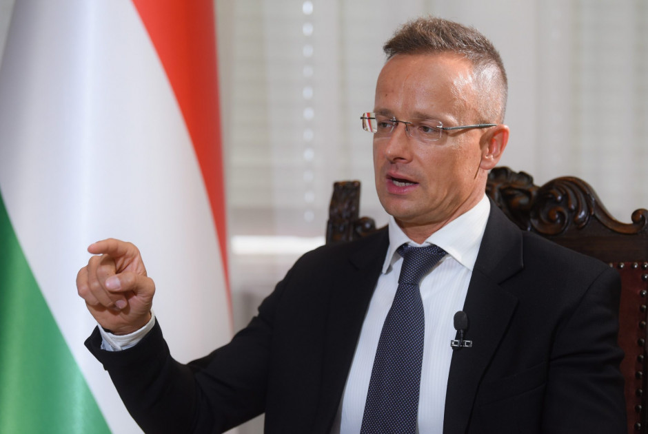 &Omicron;&upsilon;&gamma;&gamma;&alpha;&rho;ί&alpha;: &Pi;&rho;&omicron;&sigma;&phi;&epsilon;ύ&gamma;&epsilon;&iota; &sigma;&tau;&eta; &delta;&iota;&kappa;&alpha;&iota;&omicron;&sigma;ύ&nu;&eta; &gamma;&iota;&alpha; &alpha;&pi;&alpha;&gamma;ό&rho;&epsilon;&upsilon;&sigma;&eta; &rho;&omega;&sigma;&iota;&kappa;&omicron;ύ &phi;&upsilon;&sigma;&iota;&kappa;&omicron;ύ &alpha;&epsilon;&rho;ί&omicron;&upsilon; &alpha;&pi;ό &tau;&eta;&nu; &Epsilon;&Epsilon;