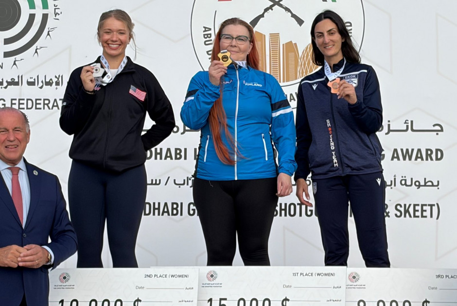 &Chi;&Alpha;&Lambda;&Kappa;&Iota;&Nu;&Eta; &sigma;&tau;&omicron; Ά&mu;&pi;&omicron;&upsilon; &Nu;&tau;ά&mu;&pi;&iota; &eta; &Pi;&alpha;&nu;&alpha;&gamma;&iota;ώ&tau;&alpha; &Alpha;&nu;&delta;&rho;έ&omicron;&upsilon;