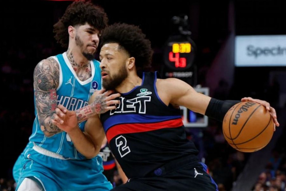 &Omicron; &Kappa;ά&nu;&iota;&nu;&gamma;&chi;&alpha;&mu; &laquo;&sigma;&tau;&alpha;&mu;ά&tau;&eta;&sigma;&epsilon;&raquo; &tau;&omicron;&upsilon;&sigmaf; &Chi;ό&rho;&nu;&epsilon;&tau;&sigmaf; &sigma;&epsilon; &mu;&alpha;&tau;&sigmaf; &mu;&epsilon; &alpha;&pi;&omicron;&beta;&omicron;&lambda;έ&sigmaf; &kappa;&alpha;&iota; έ&nu;&tau;&alpha;&sigma;&eta; (Bί&nu;&tau;&epsilon;&omicron;)