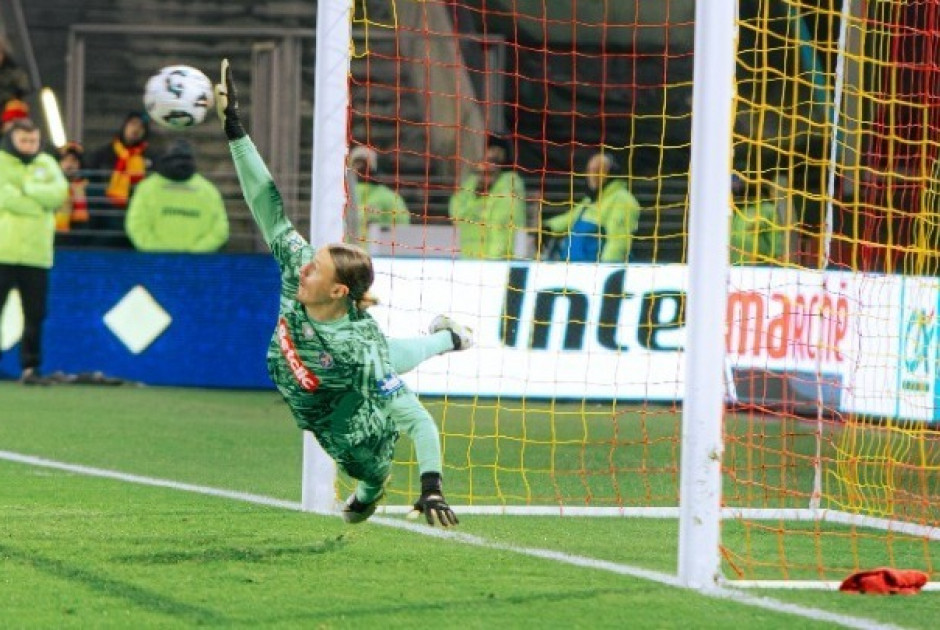 ΑΝΙΚΗΤΟΣ από το σημείο του πέναλτι!