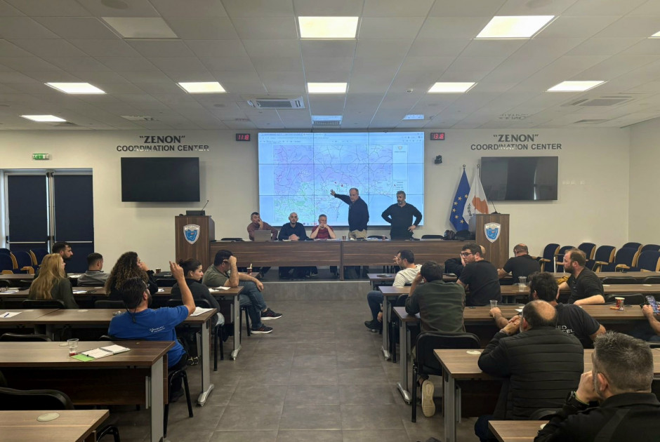 &Alpha;&phi;&theta;ώ&delta;&eta;&sigmaf; &pi;&upsilon;&rho;&epsilon;&tau;ό&sigmaf;: &Epsilon;&mu;&pi;&epsilon;&iota;&rho;&omicron;&gamma;&nu;ώ&mu;&omicron;&nu;&epsilon;&sigmaf; &kappa;&alpha;&iota; &Kappa;&tau;&eta;&nu;&iota;&alpha;&tau;&rho;&iota;&kappa;έ&sigmaf; &Upsilon;&pi;&eta;&rho;&epsilon;&sigma;ί&epsilon;&sigmaf; &kappa;&alpha;&theta;ό&rho;&iota;&sigma;&alpha;&nu; &tau;&alpha; &epsilon;&pi;ό&mu;&epsilon;&nu;&alpha; &beta;ή&mu;&alpha;&tau;&alpha; &mu;&epsilon;&tau;ά &alpha;&pi;ό &pi;&omicron;&lambda;