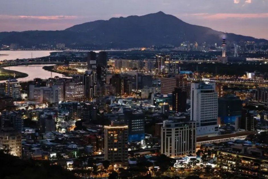 &Sigma;&epsilon;&iota;&sigma;&mu;ό&sigmaf; 5,6 &rho;ί&chi;&tau;&epsilon;&rho; &sigma;&tau;&omicron; &Tau;&alpha;ϊ&beta;ά&nu;