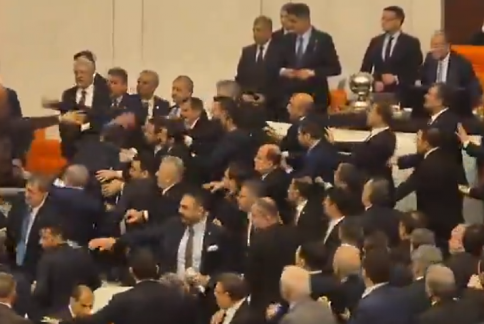 &Chi;ά&omicron;&sigmaf; &kappa;&alpha;&iota; ά&gamma;&rho;&iota;&omicron; &xi;ύ&lambda;&omicron; &mu;&epsilon;&tau;&alpha;&xi;ύ &beta;&omicron;&upsilon;&lambda;&epsilon;&upsilon;&tau;ώ&nu; &sigma;&tau;&eta;&nu; &tau;&omicron;&upsilon;&rho;&kappa;&iota;&kappa;ή &beta;&omicron;&upsilon;&lambda;ή (&Beta;&Iota;&Nu;&Tau;&Epsilon;&Omicron;)