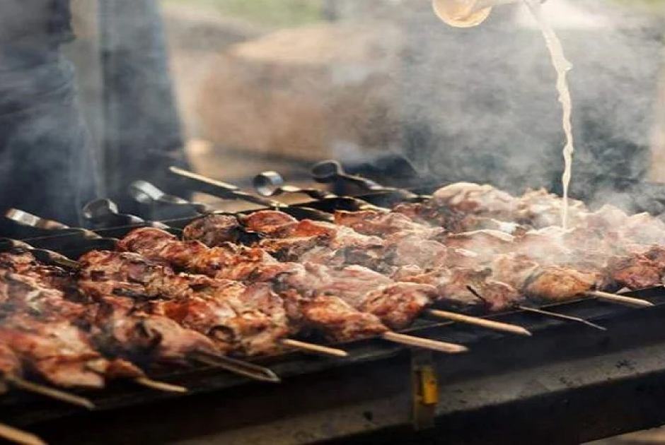 &Tau;&iota; &epsilon;ί&nu;&alpha;&iota; &eta; &Tau;&sigma;&iota;&kappa;&nu;&omicron;&pi;έ&mu;&pi;&tau;&eta; &kappa;&alpha;&iota; &tau;&iota; &sigma;&upsilon;&mu;&beta;&omicron;&lambda;ί&zeta;&epsilon;&iota;