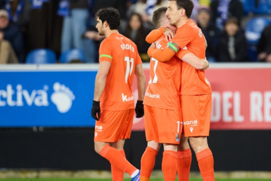 Copa Del Rey: &Beta;&rho;&alpha;&delta;&iota;ά &Beta;ά&sigma;&kappa;&omega;&nu; &mu;&epsilon; &Mu;&pi;&iota;&lambda;&mu;&pi;ά&omicron; &kappa;&alpha;&iota; &Sigma;&omicron;&sigma;&iota;&epsilon;&delta;ά&delta; &sigma;&tau;&omicron;&upsilon;&sigmaf; &laquo;4&raquo;