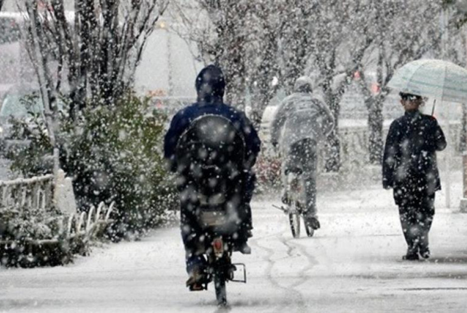 Νέες προειδοποιήσεις για σφοδρές χιονοπτώσεις στην Ιαπωνία- Δεκάδες οι νεκροί