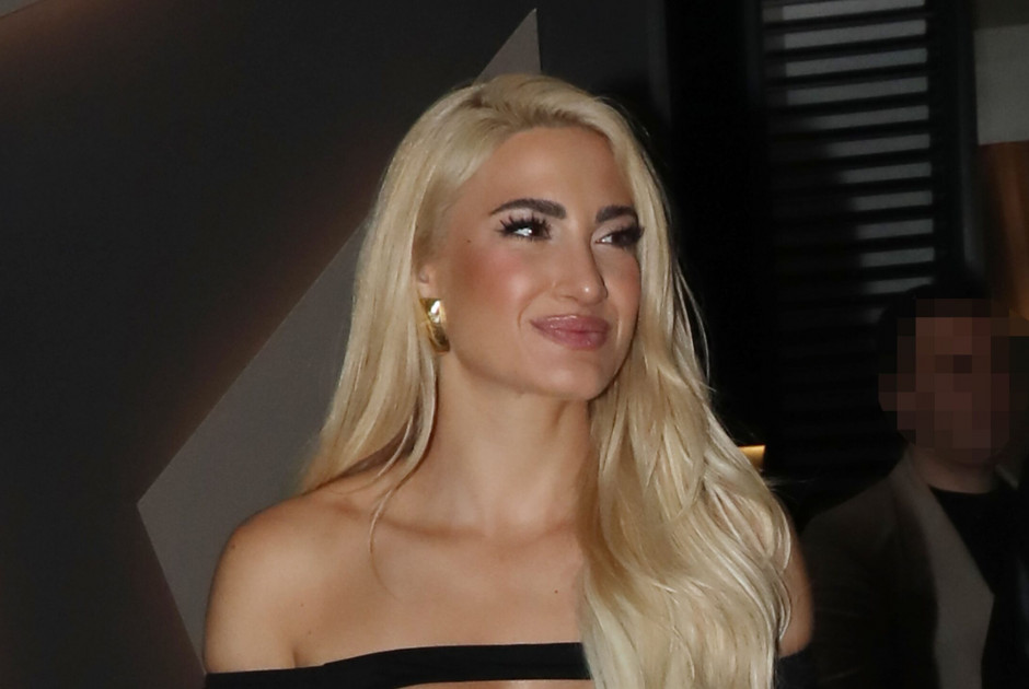 &Iota;&omega;ά&nu;&nu;&alpha; &Tau;&omicron;ύ&nu;&eta;: &Eta; &epsilon;&xi;&omicron;&mu;&omicron;&lambda;ό&gamma;&eta;&sigma;&eta; &gamma;&iota;&alpha; &tau;&omicron;&nu; &sigma;ύ&nu;&tau;&rho;&omicron;&phi;ό &tau;&eta;&sigmaf;