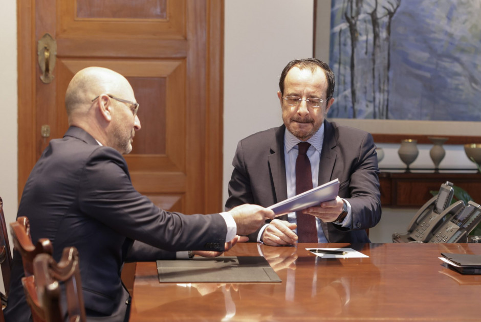 &Eta; &epsilon;&tau;ή&sigma;&iota;&alpha; έ&kappa;&theta;&epsilon;&sigma;&eta; &tau;&eta;&sigmaf; &Epsilon;&Upsilon; &pi;&alpha;&rho;&alpha;&delta;ό&theta;&eta;&kappa;&epsilon; &sigma;&tau;&omicron;&nu; &Pi;&rho;ό&epsilon;&delta;&rho;&omicron; &tau;&eta;&sigmaf; &Delta;&eta;&mu;&omicron;&kappa;&rho;&alpha;&tau;ί&alpha;&sigmaf;