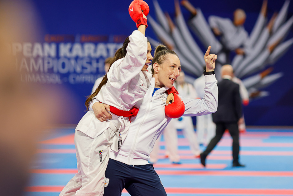 &Pi;&alpha;&nu;&epsilon;&upsilon;&rho;&omega;&pi;&alpha;ϊ&kappa;ό &pi;&rho;&omega;&tau;ά&theta;&lambda;&eta;&mu;&alpha; &Kappa;&alpha;&rho;ά&tau;&epsilon;: &Epsilon;&pi;&iota;&tau;&upsilon;&chi;ί&alpha; &kappa;&alpha;&iota; &mu;&epsilon;&tau;ά&lambda;&lambda;&iota;&omicron; &alpha;&pi;ό &tau;&eta;&nu; 1&eta; &mu;έ&rho;&alpha; &gamma;&iota;&alpha; &tau;&eta;&nu; &Kappa;ύ&pi;&rho;&omicron;!