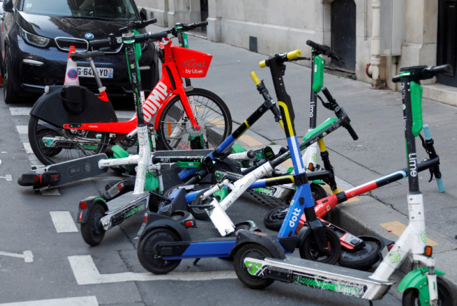 Κατάσχεση σε ποδήλατα και ηλεκτρικά πατίνια