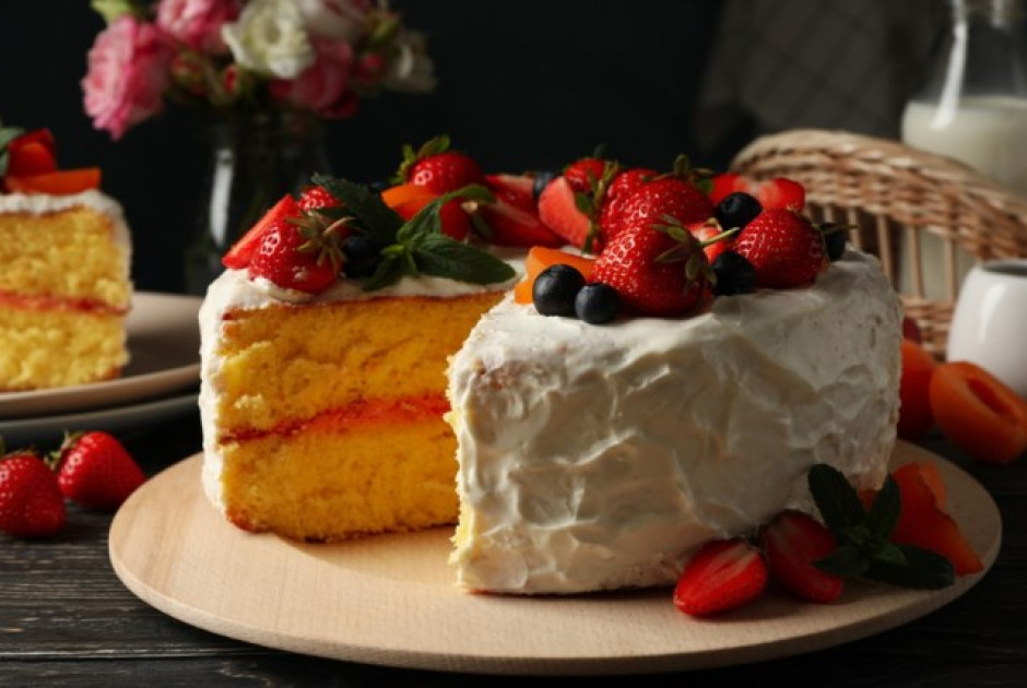 &Pi;&omicron;&iota;&omicron;&iota; &gamma;&iota;&omicron;&rho;&tau;ά&zeta;&omicron;&upsilon;&nu; &sigma;ή&mu;&epsilon;&rho;&alpha;, 12 &Phi;&epsilon;&beta;&rho;&omicron;&upsilon;&alpha;&rho;ί&omicron;&upsilon;