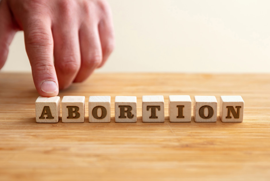 &Pi;&Omicron;&Gamma;&Omicron; &pi;&rho;&omicron;&sigmaf; &Gamma;&epsilon;ά&delta;&eta;: &laquo;&Tau;&omicron; &delta;&iota;&kappa;&alpha;ί&omega;&mu;&alpha; &sigma;&tau;&eta;&nu; ά&mu;&beta;&lambda;&omega;&sigma;&eta; &epsilon;ί&nu;&alpha;&iota; &alpha;&delta;&iota;&alpha;&pi;&rho;&alpha;&gamma;&mu;ά&tau;&epsilon;&upsilon;&tau;&omicron;&raquo;