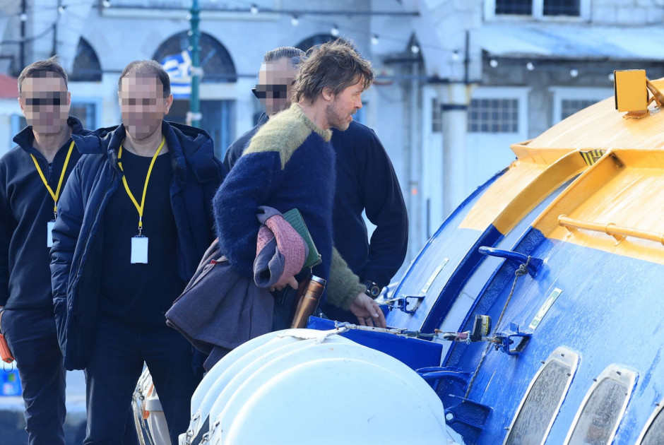 &Omicron; &Mu;&pi;&rho;&alpha;&nu;&tau; &Pi;&iota;&tau; &chi;&alpha;&mu;&omicron;&gamma;&epsilon;&lambda;&alpha;&sigma;&tau;ό&sigmaf; &sigma;&tau;&omicron; &lambda;&iota;&mu;ά&nu;&iota; &tau;&eta;&sigmaf; Ύ&delta;&rho;&alpha;&sigmaf; (&Phi;&Omega;&Tau;&Omicron;&Sigma;)