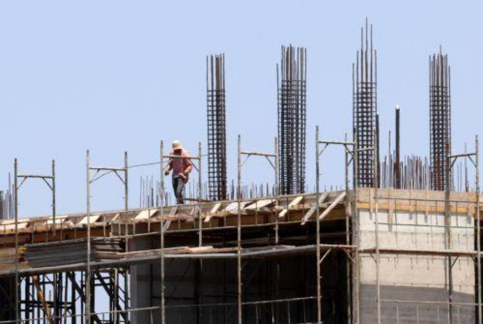 &Epsilon;&pi;&iota;&tau;&rho;&omicron;&pi;ή &Pi;&rho;&omicron;&sigma;&phi;ύ&gamma;&omega;&nu;: M&epsilon;&gamma;ά&lambda;&eta; &alpha;&nu;&eta;&sigma;&upsilon;&chi;ί&alpha; - &Zeta;&eta;&tau;ά &nu;έ&alpha; &delta;&iota;&alpha;&beta;&omicron;ύ&lambda;&epsilon;&upsilon;&sigma;&eta; &gamma;&iota;&alpha; &sigma;&tau;&epsilon;&gamma;&alpha;&sigma;&tau;&iota;&kappa;ό &sigma;&chi;έ&delta;&iota;&omicron; &sigma;&tau;&eta;&nu; &Kappa;&omicron;&phi;ί&nu;&omicron;&upsilon;