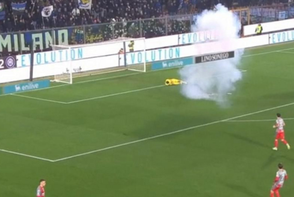 &Alpha;&upsilon;&sigma;&tau;&eta;&rho;ή &pi;&omicron;&iota;&nu;ή: &Alpha;&pi;&alpha;&gamma;ό&rho;&epsilon;&upsilon;&sigma;&eta; &mu;&epsilon;&tau;&alpha;&kappa;ί&nu;&eta;&sigma;&eta; &omicron;&pi;&alpha;&delta;ώ&nu; έ&omega;&sigmaf; &tau;&iota;&sigmaf; 23 &Mu;&alpha;&rho;&tau;ί&omicron;&upsilon;!