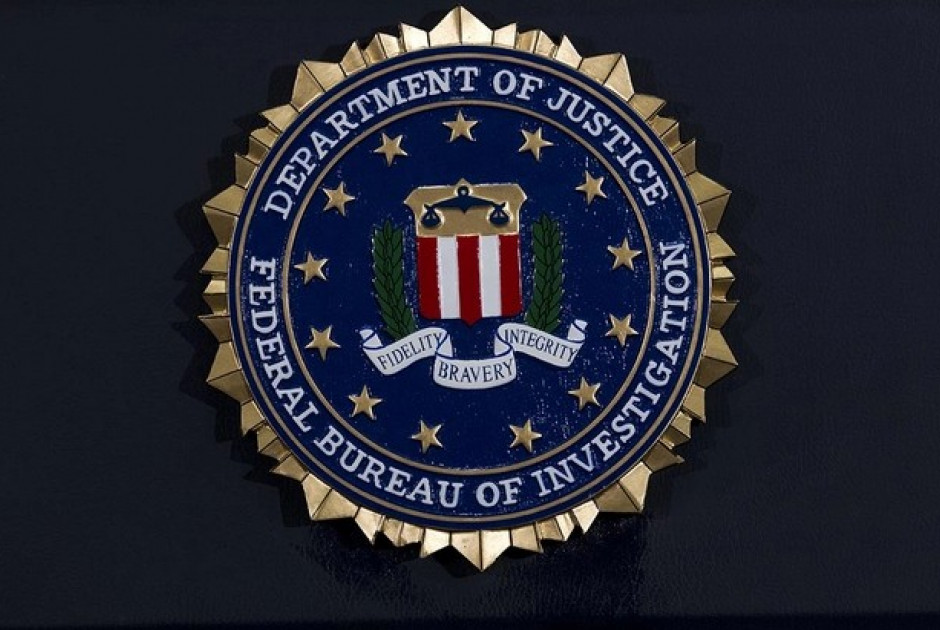 FBI: &Alpha;&pi;&omicron;&lambda;ύ&theta;&eta;&kappa;&alpha;&nu; &pi;&rho;ά&kappa;&tau;&omicron;&rho;&epsilon;&sigmaf; &pi;&omicron;&upsilon; &sigma;&upsilon;&mu;&mu;&epsilon;&tau;&epsilon;ί&chi;&alpha;&nu; &sigma;&tau;&eta;&nu; έ&rho;&epsilon;&upsilon;&nu;&alpha; &gamma;&iota;&alpha; &tau;&alpha; &alpha;&pi;ό&rho;&rho;&eta;&tau;&alpha; έ&gamma;&gamma;&rho;&alpha;&phi;&alpha; &tau;&omicron;&upsilon; &Tau;&rho;&alpha;&mu;&pi;