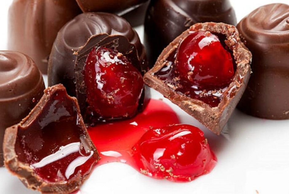 &Pi;&omicron;&iota;&omicron;&iota; &gamma;&iota;&omicron;&rho;&tau;ά&zeta;&omicron;&upsilon;&nu; &sigma;ή&mu;&epsilon;&rho;&alpha;, 15 &Phi;&epsilon;&beta;&rho;&omicron;&upsilon;&alpha;&rho;ί&omicron;&upsilon;