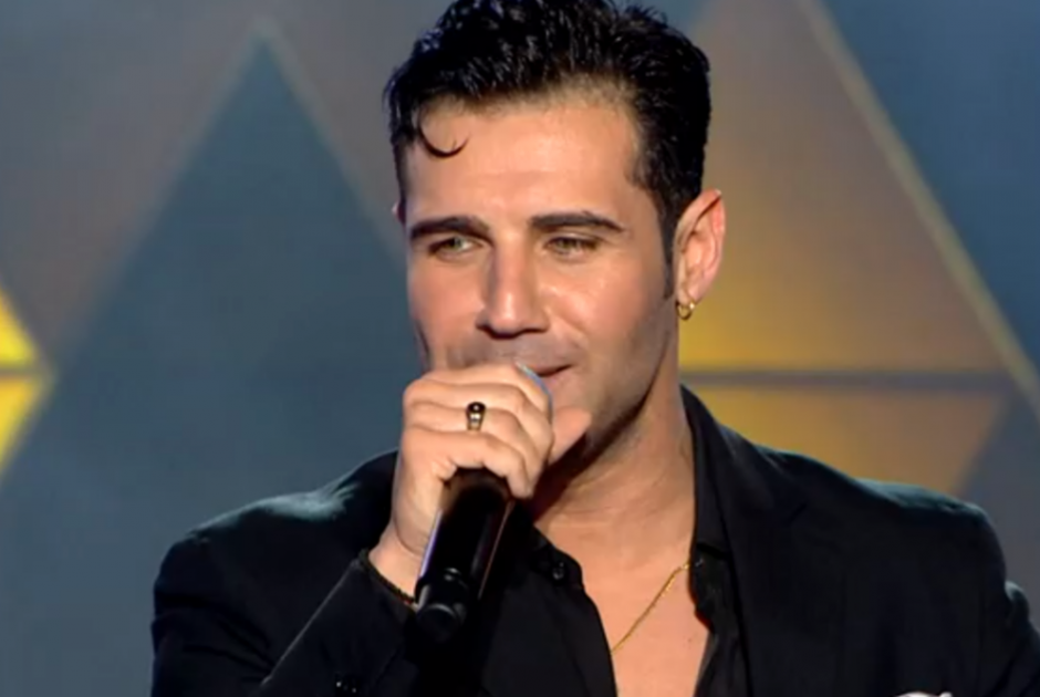 &Pi;έ&tau;&rho;&omicron;&sigmaf; &Iota;&alpha;&kappa;&omega;&beta;ί&delta;&eta;&sigmaf;: &laquo;&Tau;&alpha; &pi;&epsilon;&rho;&iota;&sigma;&sigma;ό&tau;&epsilon;&rho;&alpha; &pi;&rho;ά&gamma;&mu;&alpha;&tau;&alpha; &tau;&alpha; &omicron;&phi;&epsilon;ί&lambda;&omega; &sigma;&tau;&omicron;&nu; &pi;&alpha;&tau;έ&rho;&alpha; &mu;&omicron;&upsilon;&raquo;