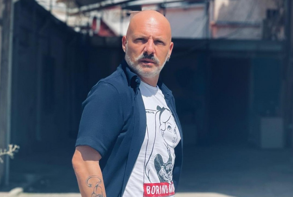 Νίκος Μουτσινάς: Επιστρέφει στην τηλεόραση