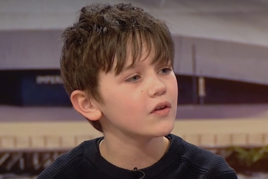 &Epsilon;&nu;&nu;&iota;ά&chi;&rho;&omicron;&nu;&omicron;&sigmaf; έ&kappa;&alpha;&nu;&epsilon; &epsilon;&pi;έ&mu;&beta;&alpha;&sigma;&eta; &epsilon;&pi;&iota;&mu;ή&kappa;&upsilon;&nu;&sigma;&eta;&sigmaf; &pi;&omicron;&delta;&iota;ώ&nu; - &Kappa;έ&rho;&delta;&iota;&sigma;&epsilon; &pi;&epsilon;&rho;ί&pi;&omicron;&upsilon; 3 &epsilon;&kappa;&alpha;&tau;&omicron;&sigma;&tau;ά