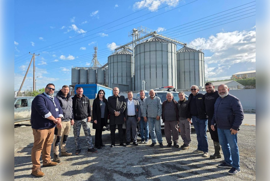 &Tau;&rho;. &Kappa;ύ&pi;&rho;&omicron;&upsilon;: &Sigma;&tau;&eta;&rho;ί&zeta;&epsilon;&iota; έ&mu;&pi;&rho;&alpha;&kappa;&tau;&alpha; &tau;&iota;&sigmaf; &tau;&omicron;&pi;&iota;&kappa;έ&sigmaf; &alpha;&rho;&chi;έ&sigmaf; &gamma;&iota;&alpha; &alpha;&nu;&tau;&iota;&mu;&epsilon;&tau;ώ&pi;&iota;&sigma;&eta; &tau;&eta;&sigmaf; &kappa;&rho;ί&sigma;&eta;&sigmaf; &tau;&omicron;&upsilon; &alpha;&phi;&theta;ώ&delta;&omicron;&upsilon;&sigmaf; &pi;&upsilon;&rho;&epsilon;&tau;&omicron;ύ